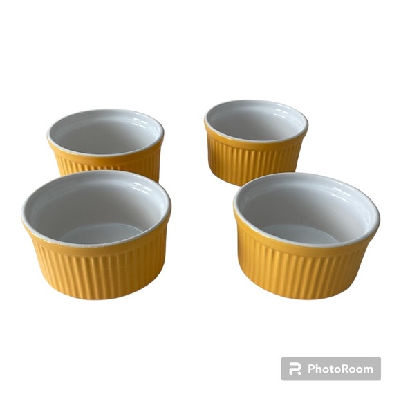 emile henry Kitchen Emile Henry France 02 Ramekin Yellow Ribbed